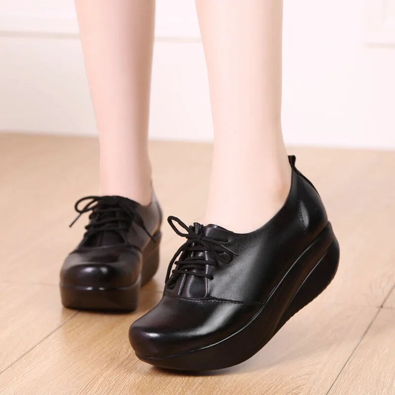 

2025 Trendy Round Head Comfortable Anti-Slip Work Dance Casual Shoes Mom's Women's Footwear Lace Up Wedges Platform Shoes 32-43