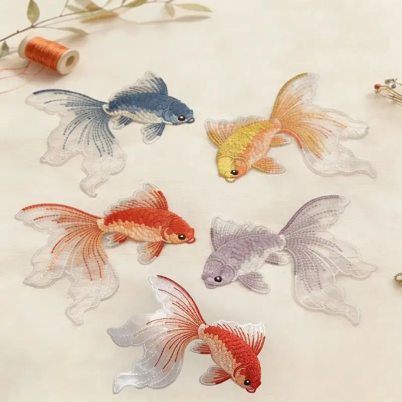 2Pcs Multi-Color Goldfish Embroidery Patches Fabric For T-Shirt Bags Hats Accessories DIY Iron On Stickers Repair
