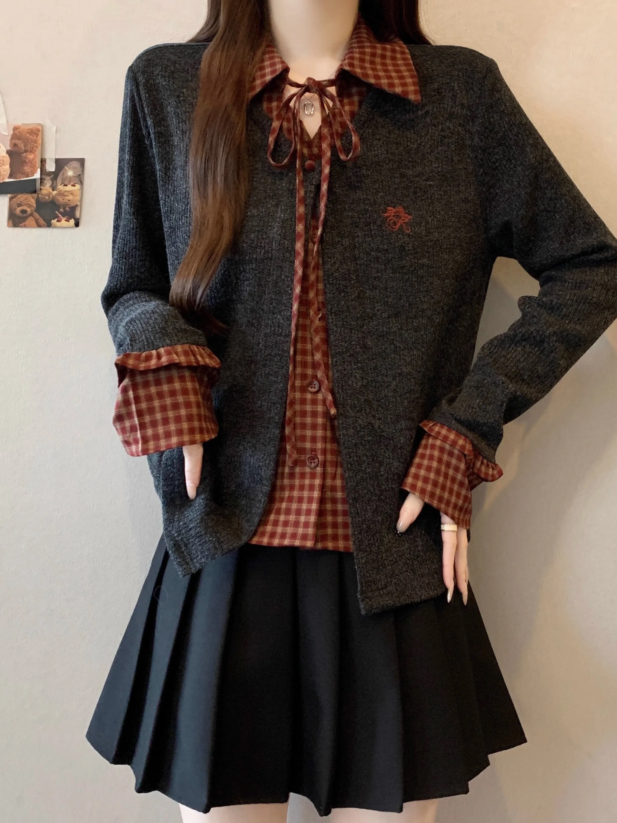 

Шикарный вязаный топ с длинными рукавами для женщин больших размеров в корейском стиле, с дизайнерскими вставками на плечах, осенне-зимний, модный, повседневный.