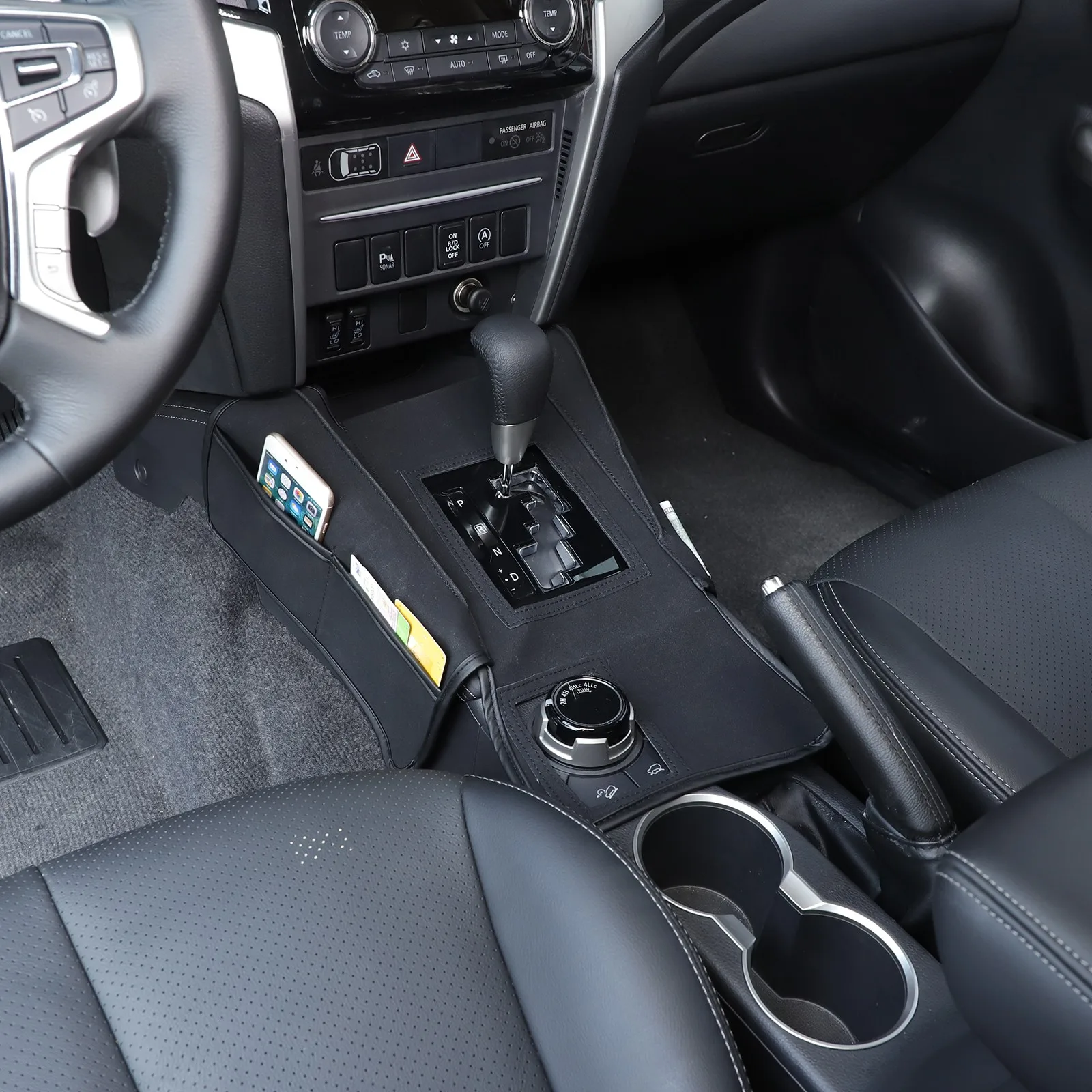 1PCS LHD Black Cloth Car Central Console Transmission Cover For Mitsubishi Triton L200 2019-2023 Car Control Gear Panel Cover