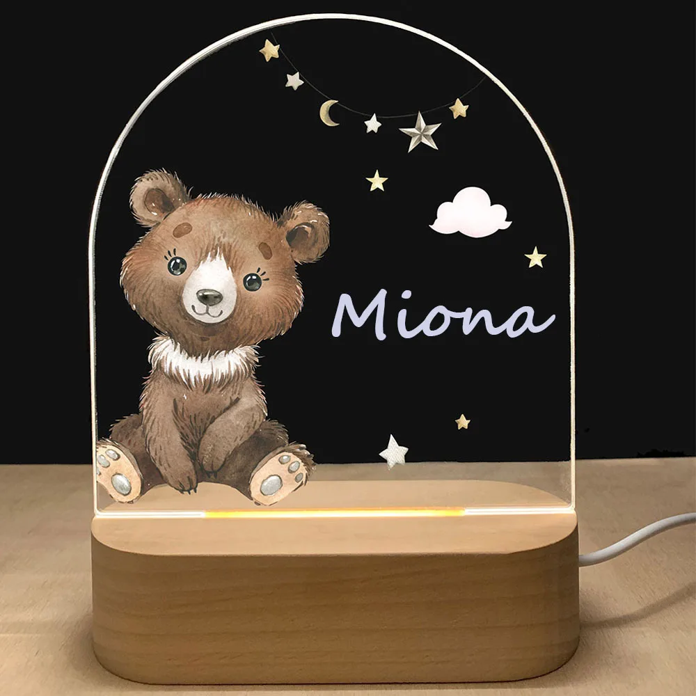 Imagem -02 - Personalizado Bebê Nascimento Night Light Nome Personalizado Floresta Woodland Amigos com Led Usb Cores Lâmpada Base de Madeira para Presente de Aniversário