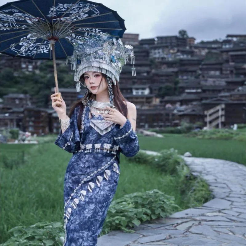 

Новая этническая одежда с эффектом тай-дай, костюмы в стиле батик, фотографии с путешествий и экзотические портреты