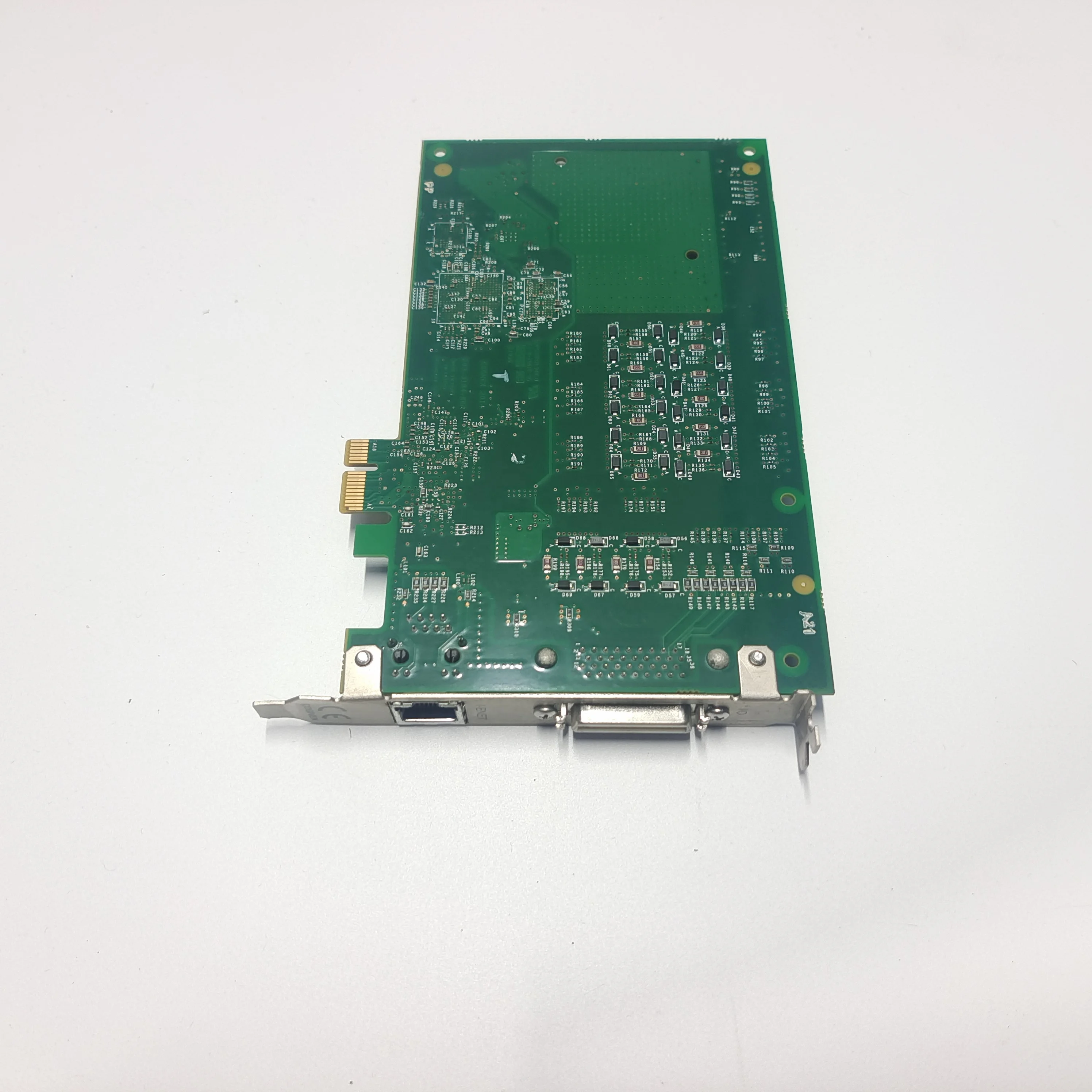 بطاقة الحصول البصري الصناعي CCC-VPRO-IO COGNEX
