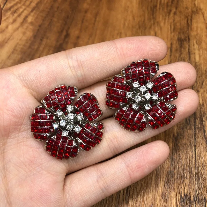 Summer 2026 High-end Women's Zircon pendant jewelry Set, Light Luxury Evening Earrings, Necklace, Wedding Accessories