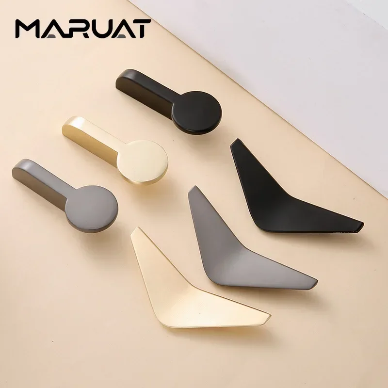 Zinc Alloy Modern Gold Black Closet Door Solid Handle Single Hole Drawer Cabinet Closet Small Pull Furniture Door Handle