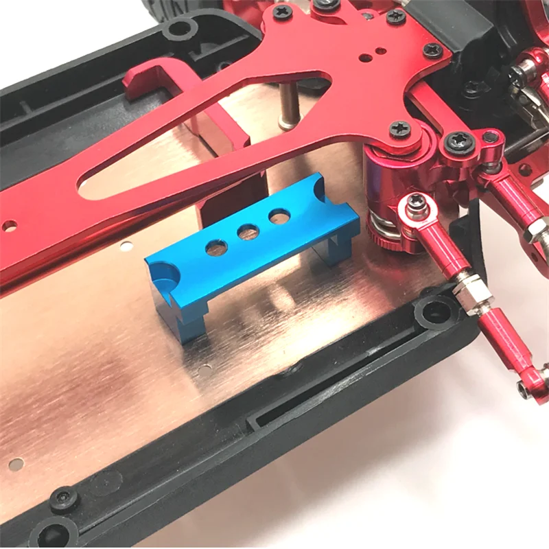 Metalowe mocowanie serwa do WLtoys 144001 124016 124017 124018 124019 RC Car, wytrzymałe części zamienne do wspornika serwa układu kierowniczego