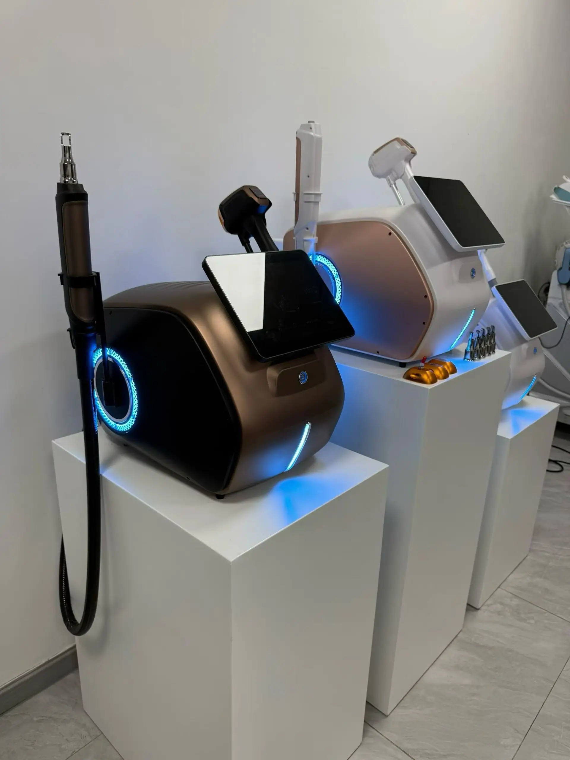 

Многофункциональный трехволновой лазерный диод-пидозер, пикосекундный пико-другой лазер 2 в 1, диодный лазер 808 нм для удаления волос