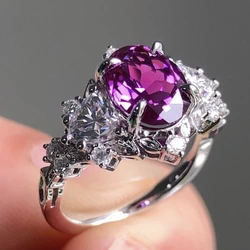 A fashionable platinum plated wedding ring with purple and white zircon for women