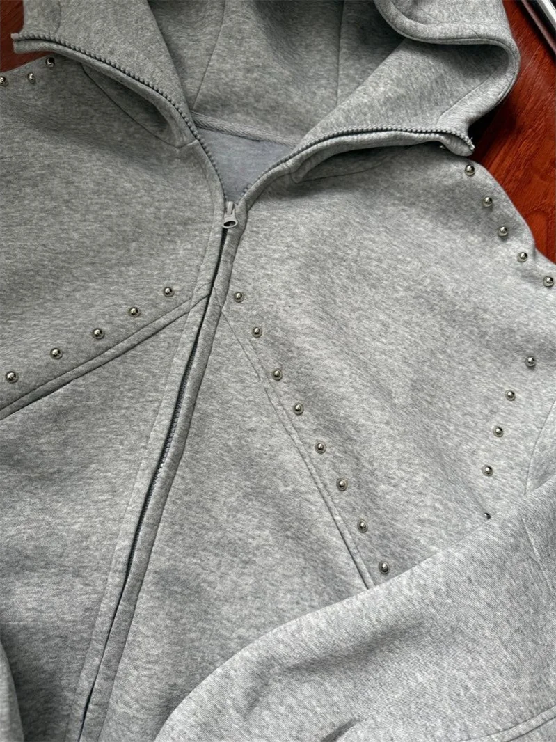 Amerykańska bluza z kapturem w stylu high street dla mężczyzn i kobiet, jesienna moda, bluza z nitami na uszy, modna patchworkowa luźna kurtka rozpinana z długim rękawem.