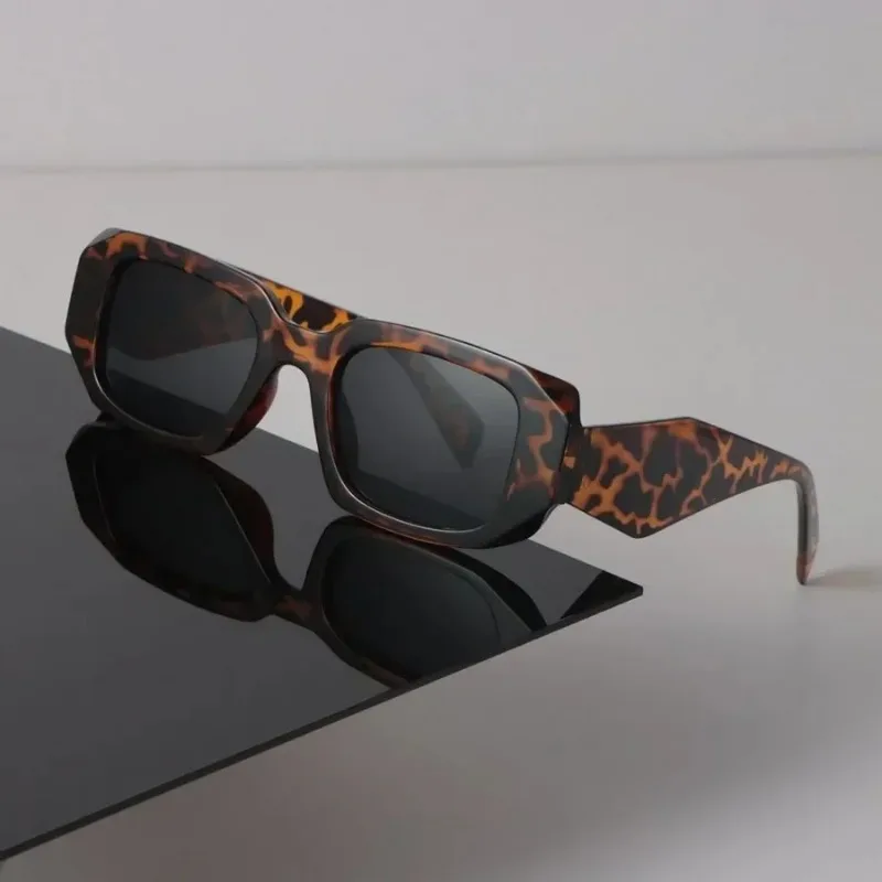 New Vintage Square Sunglasses Women Men Luxury Brand Small Round Sun Glasses Female Big Eyewear Oculos De Sol for Male image 4