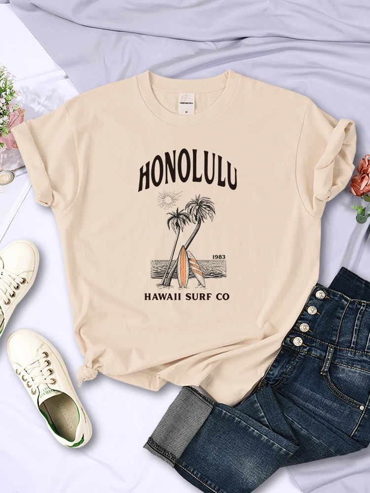 Honolulu 1983 Hawaii Surf Printed Women T-Shirts Street Breathable Short Sleeve Fashion Personality Tops Loose Sports T Shirt