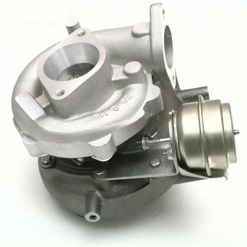 The complete GT2056V automotive turbocharger, with models 14411EC00E and 14411EC00C, is applicable to Nissan vehicles.