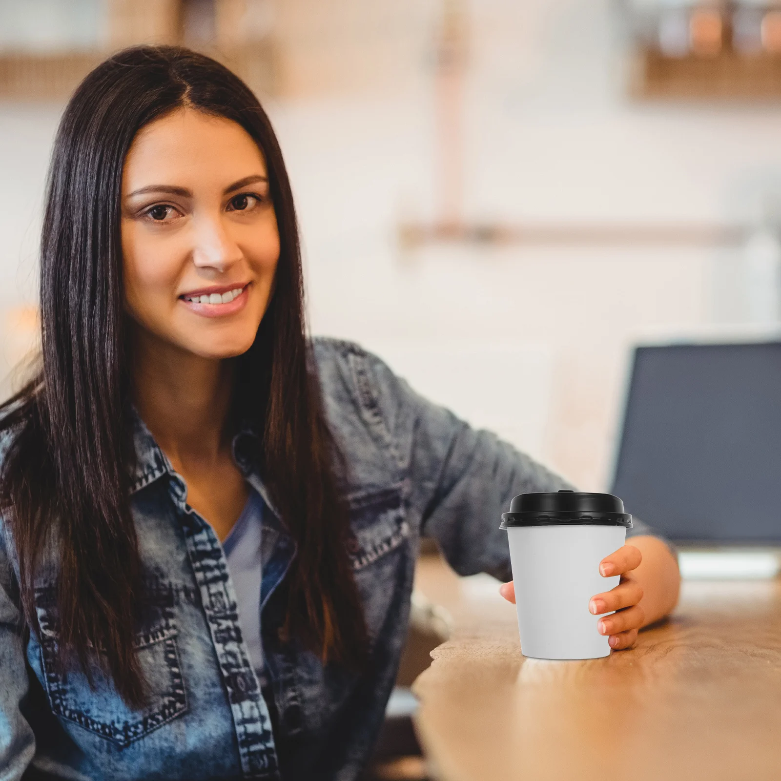 

Disposable Paper Cups with Lids 50 pcs Double Wall Takeaway Coffee Cup for Cafe Restaurant Party Use