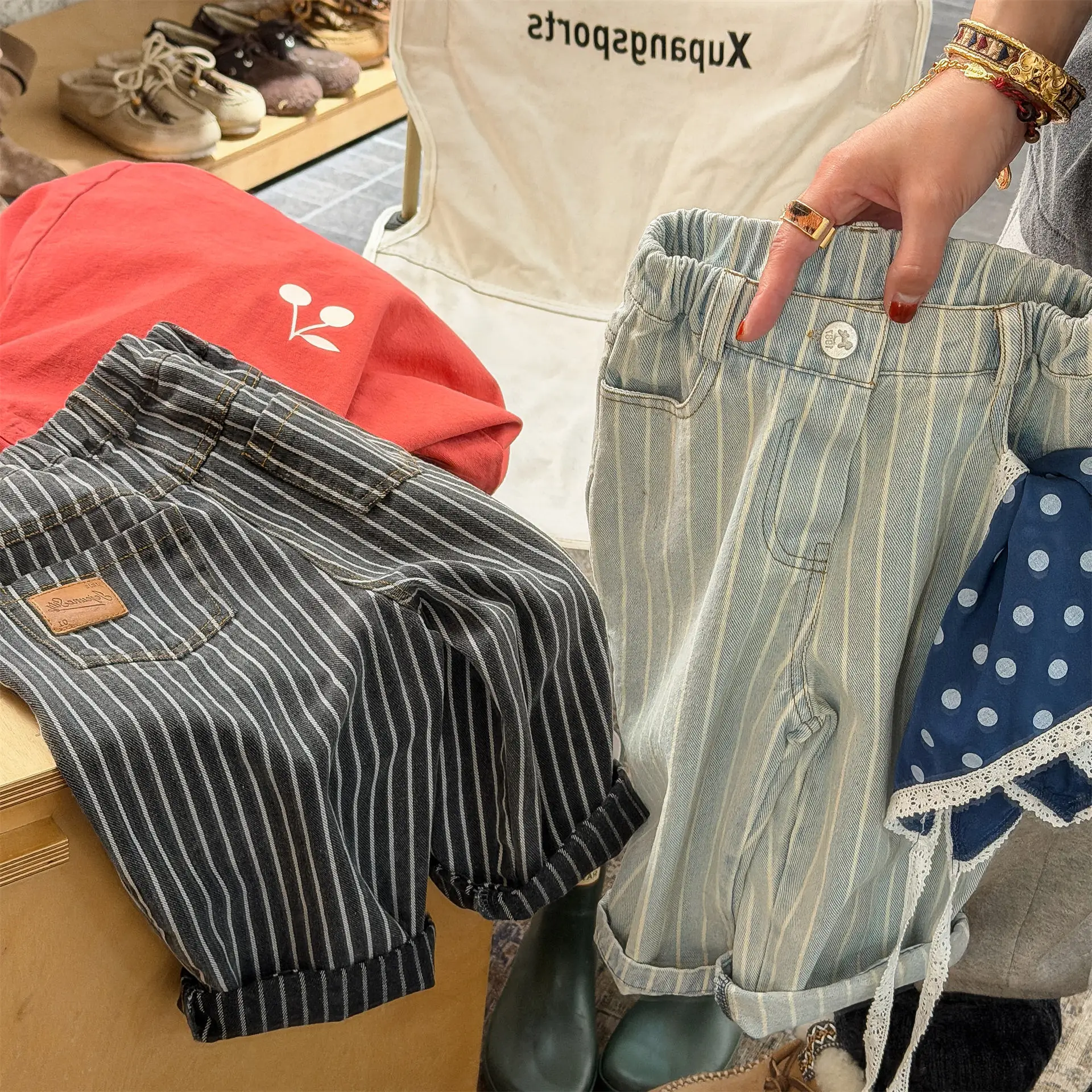 

2026 Spring New Children Loose Denim Trousers Cotton Girls Striped Harem Pants Fashion Jeans Toddler Casual Pants Kids Clothes