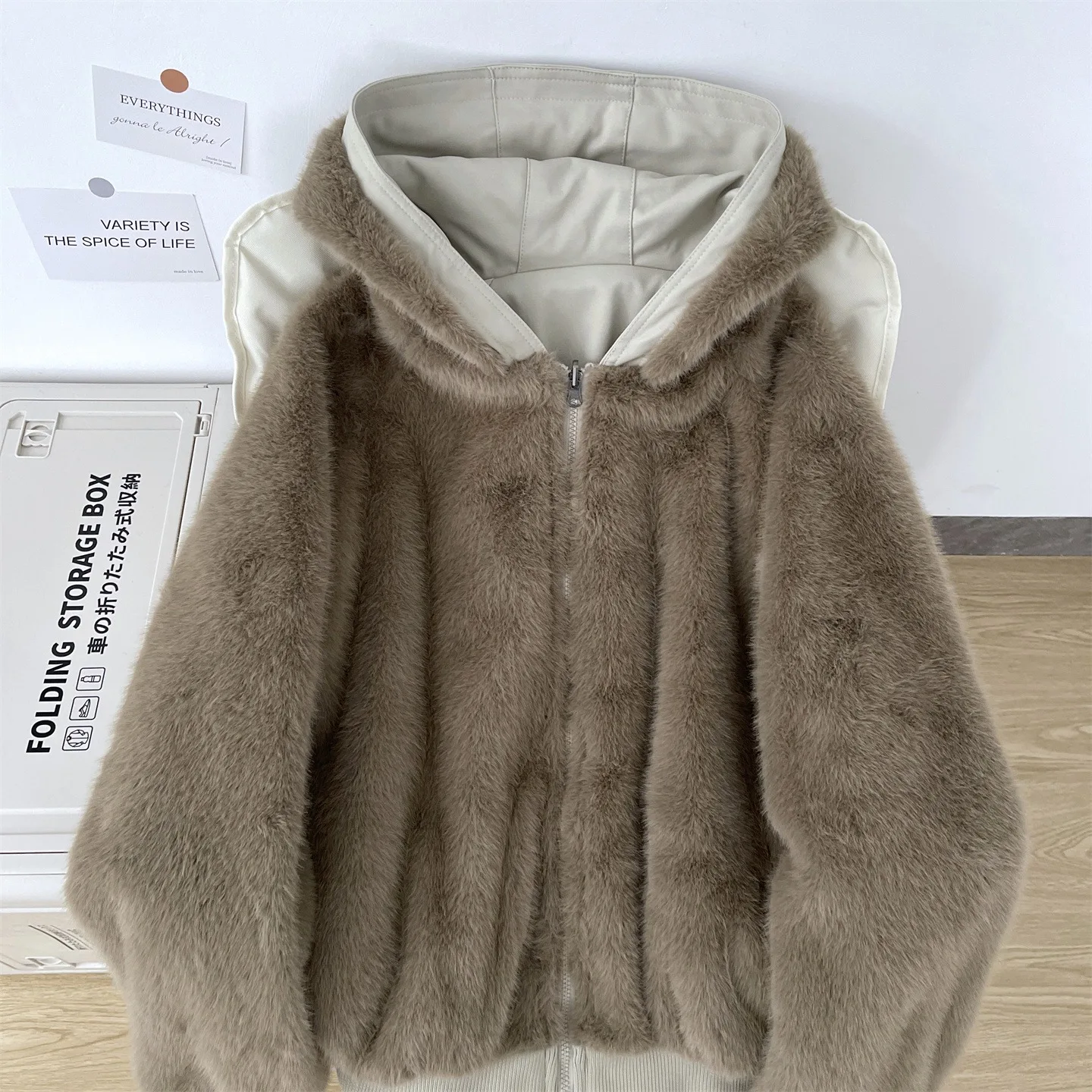 両面着用可能な2025年冬服、女性用の新しいコットンジャケット、ゆったりとした厚手の感触