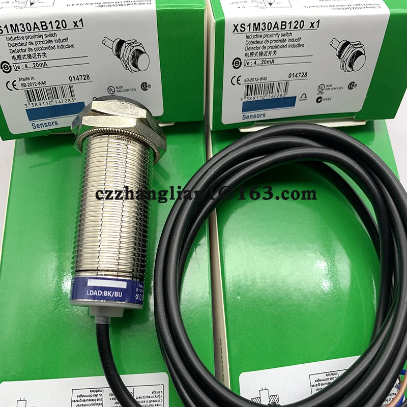 brand new Proximity switch XS1M30AB120 XS1M30PA370 XS530B1DAL2 XS612B1NAL5 XS612B1PAL10 One year warranty