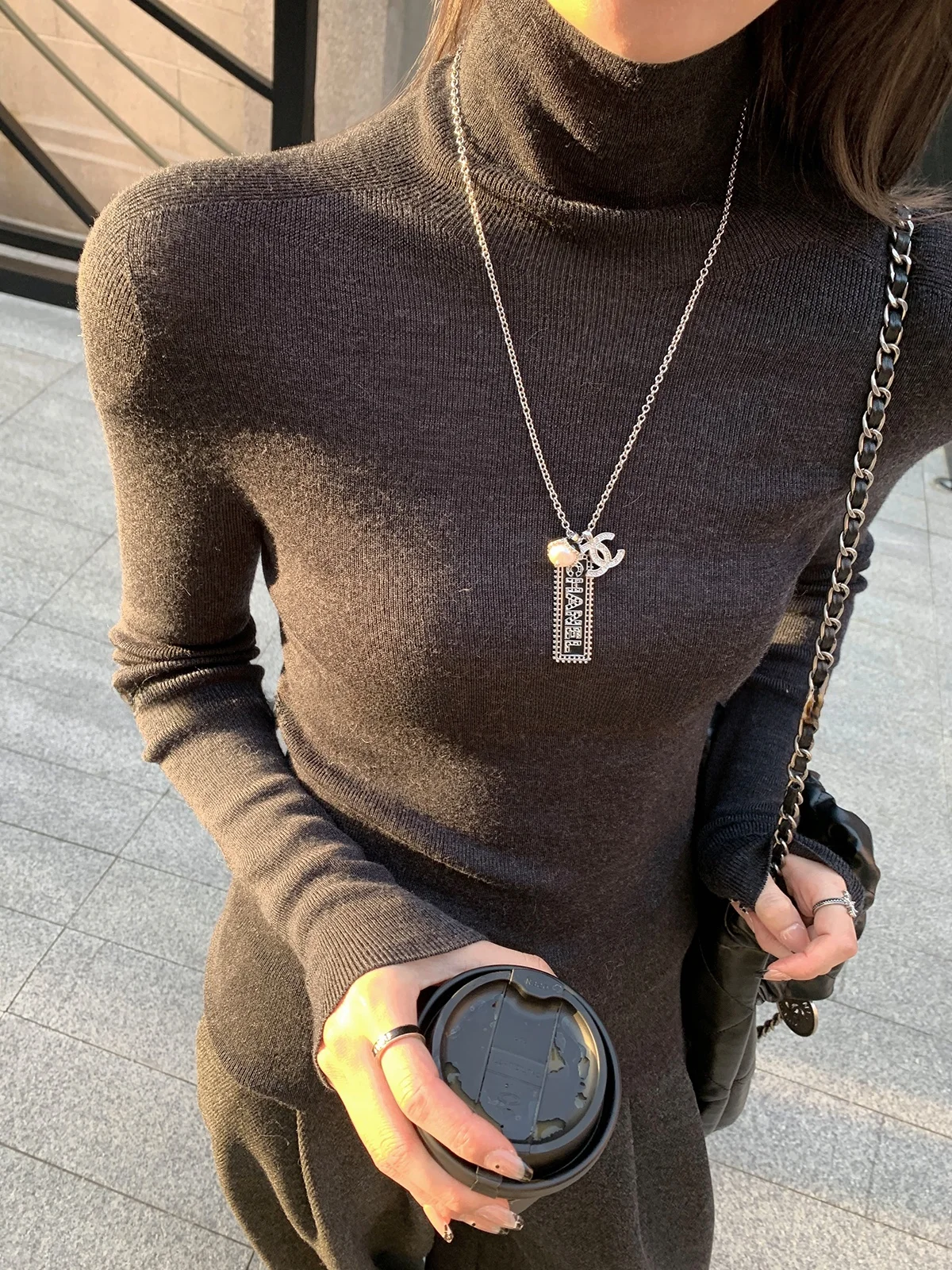 

Женский шерстяной свитер Lin2 Luxury Camere Base Layer с высоким воротом, вязаный, с длинным рукавом, приталенный, для повседневной носки, Зима 2025