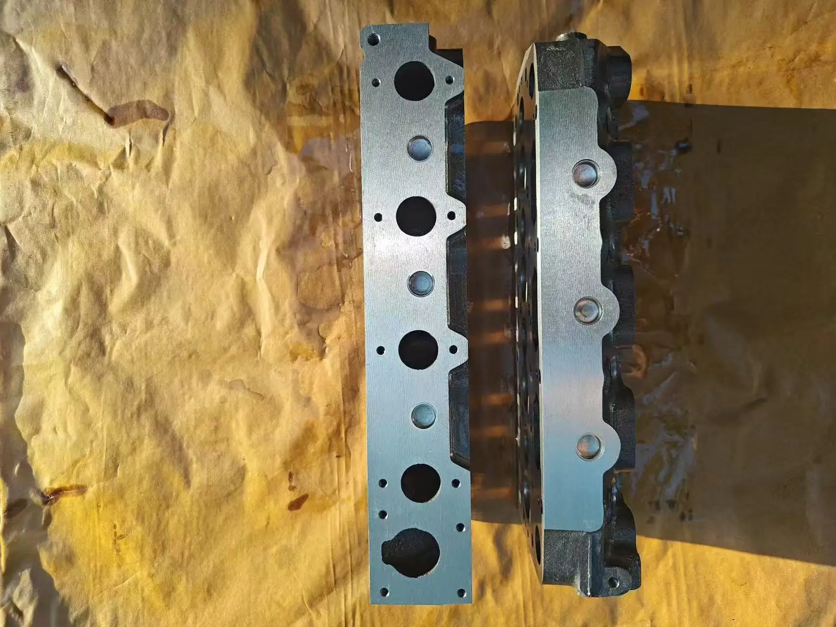 404D-15 Cylinder Head For Perkins Industrial Diesel Engine - view 3