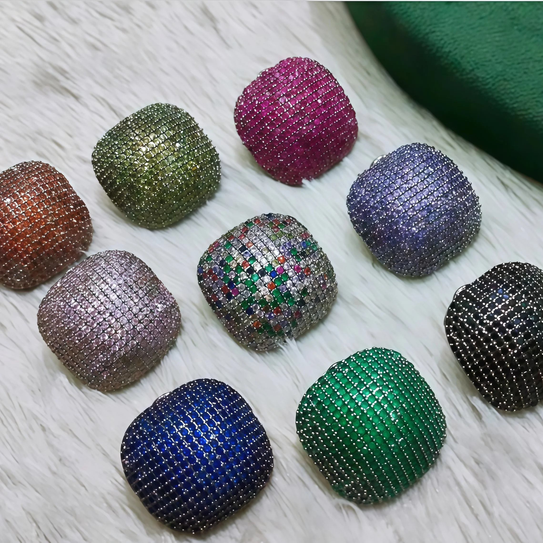 Gorgeous Micro Pave Green Cubic Zirconia Stone Stud Chess Earring Gold Plated Square Big Stud Earrings CZ Jewelry for Women