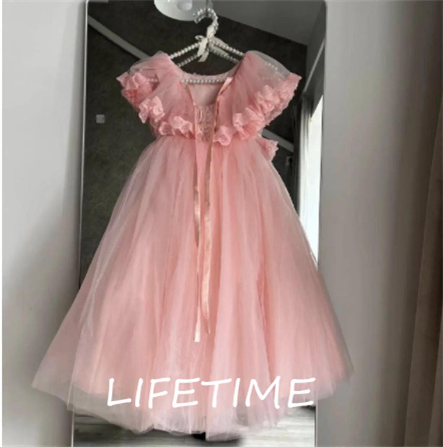 Sweet Pink Flower Girls Vestidos Festa de casamento para meninas Floral Lace Floor Length Girls Primeira Comunhão Vestidos