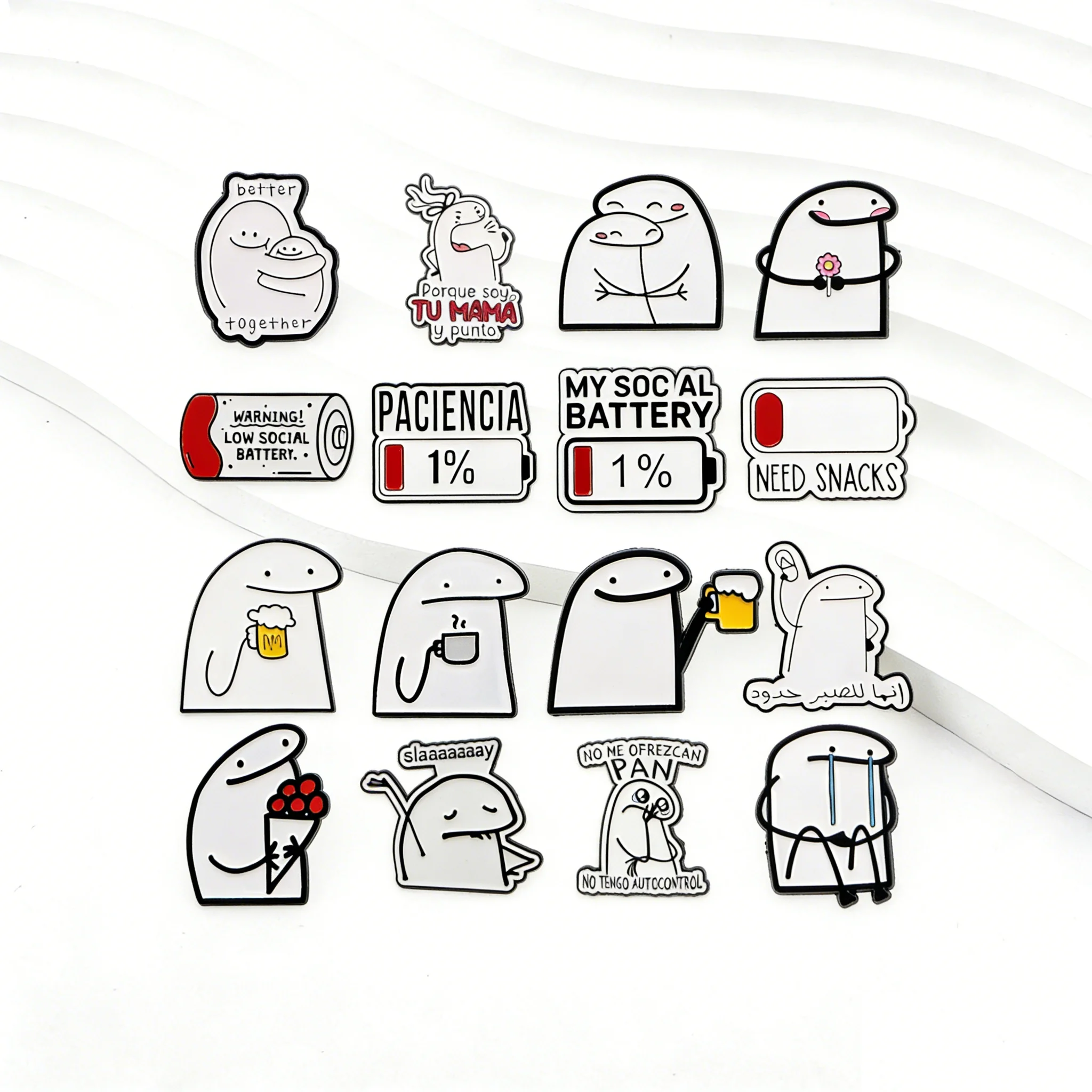 Battery Enamel Pins Spanish Quotes Brooches Minimalist Badges for Backpacks Jackets Hats Collection Gifts Cosplay Accessories