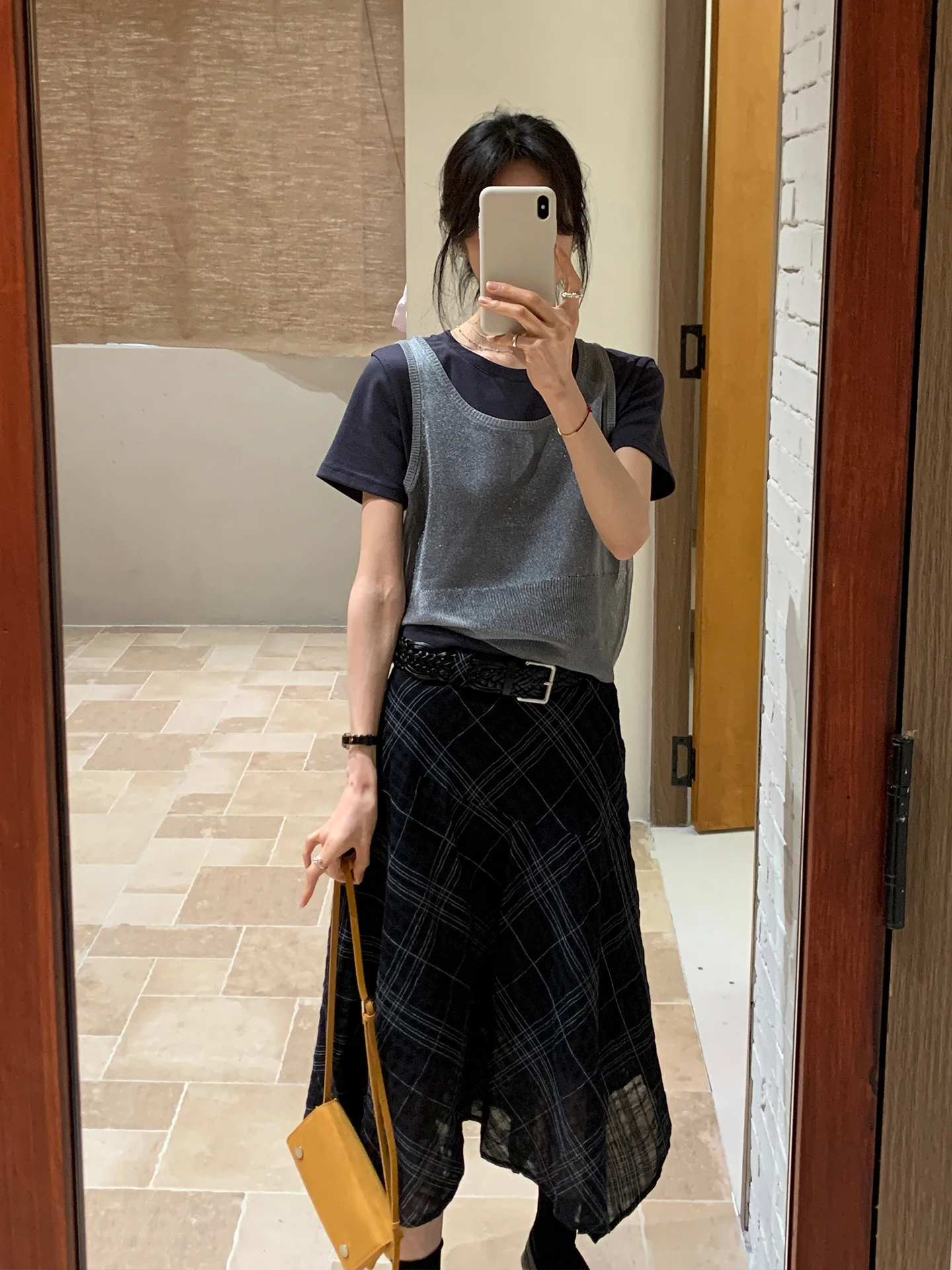 

Korean College Style Short Sleeve T-Shirt Vest Women's Two-Piece Set Spring Summer New Fashion High Waist Uniform Pattern