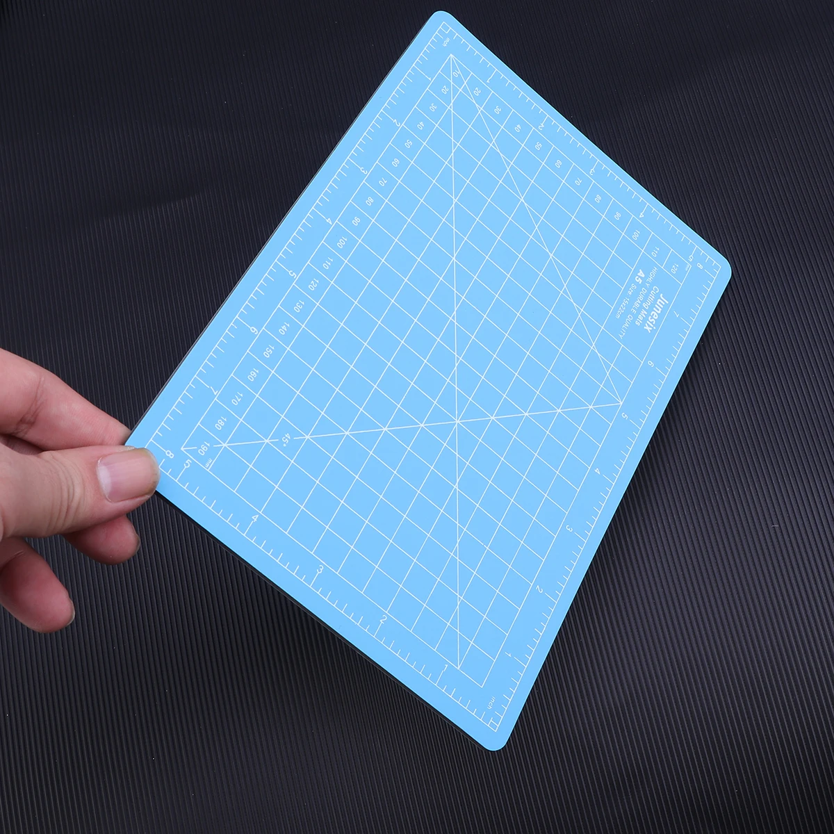 

A5 Professional Non-slip PVC Cutting Mat Self-healing Cutting Pad Patchwork Cut Board for Manual DIY Cutting (Blue)