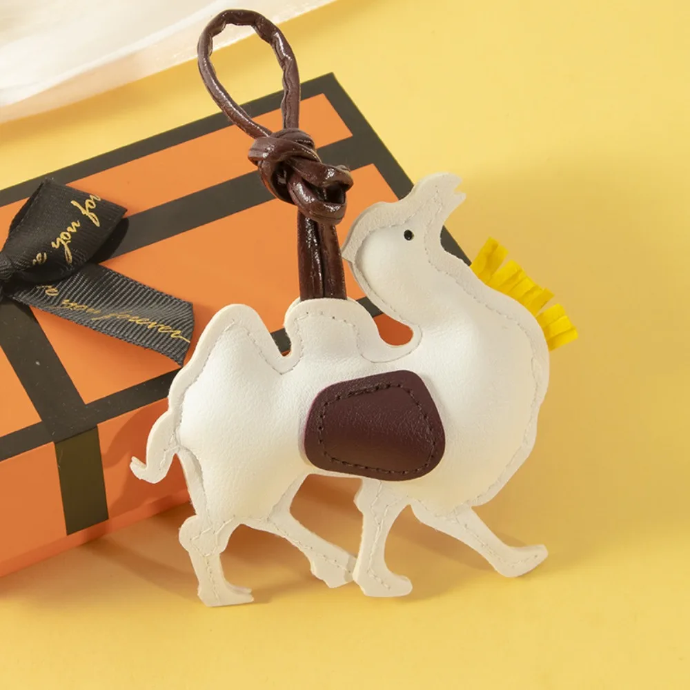 

Lovely PU Leather Camel Keychain Cartoon Fashion PU Leather Hanger Car Keyring 8 Colors Bag Pendant Women