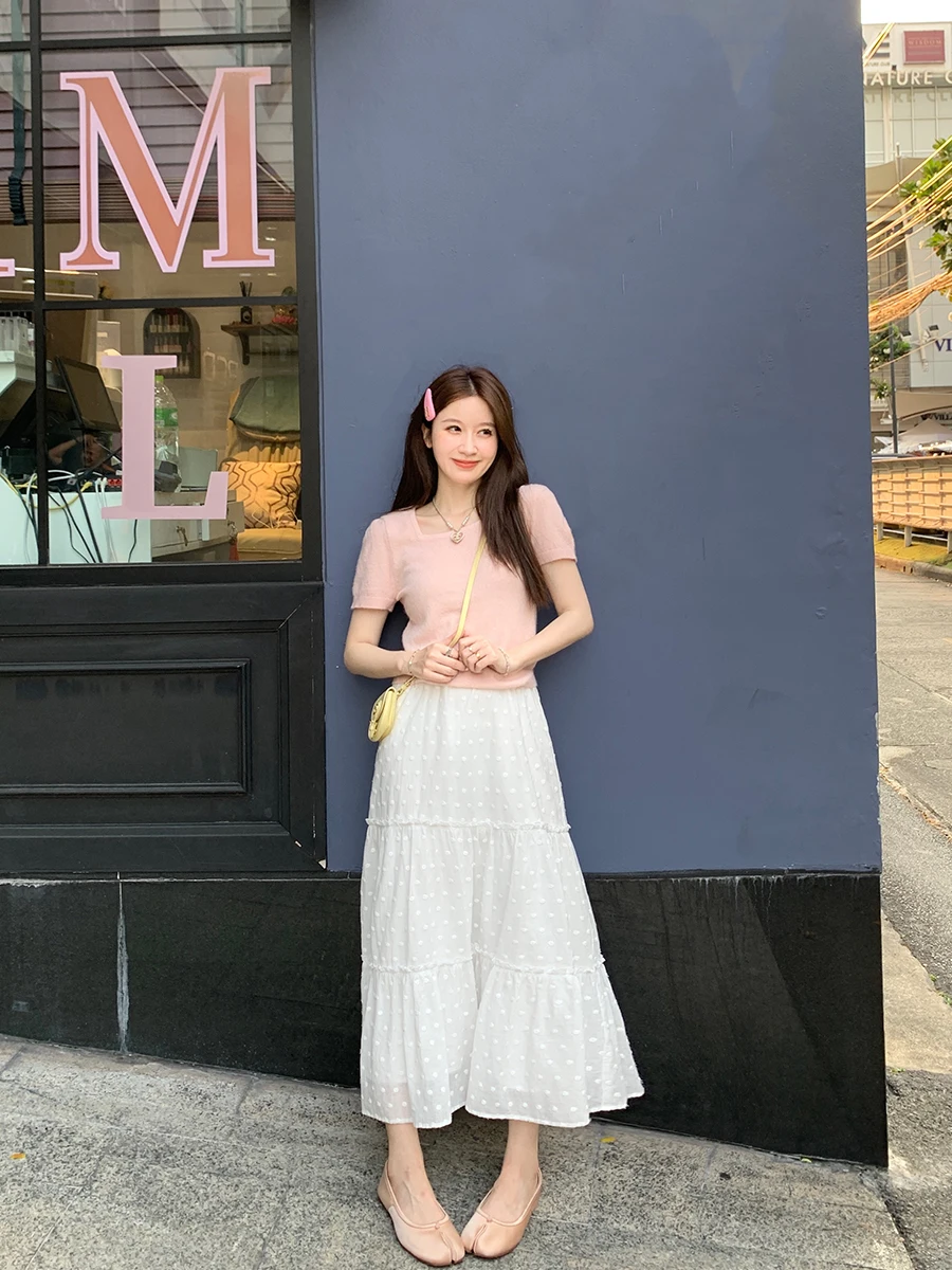 

Женская трикотажная футболка YANUOYU с квадратным вырезом, мягкая, с коротким рукавом, для повседневной носки, летняя модная одежда для женщин