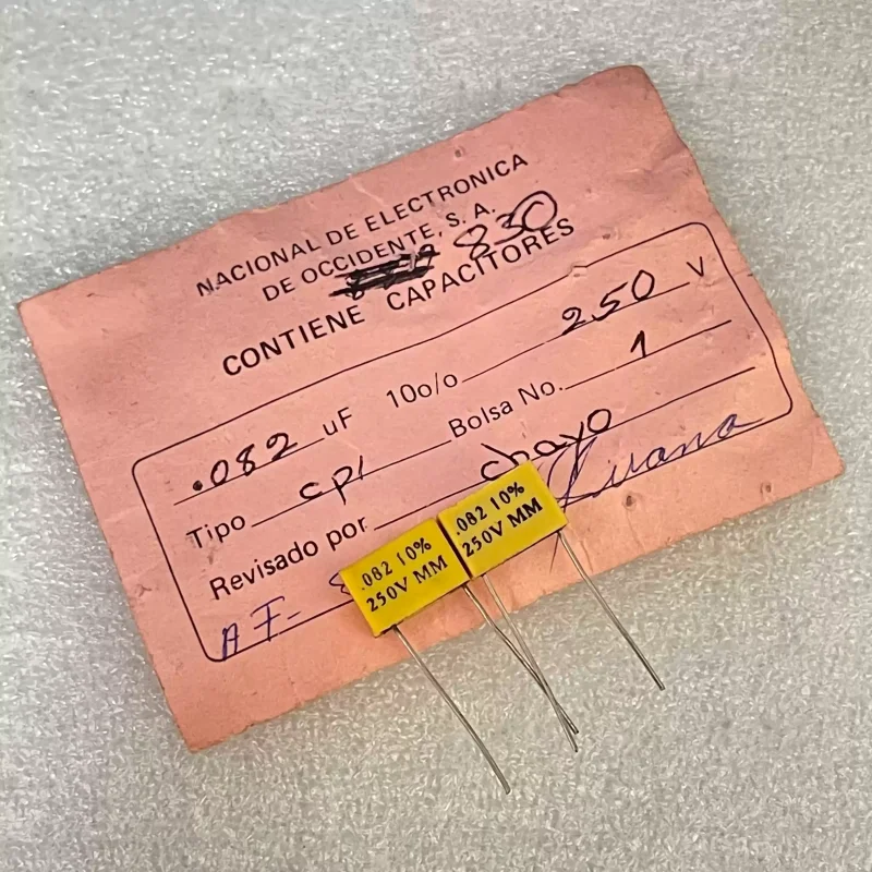 10PCS New American antique Western Electronics 0.082UF 250V copper foot fever audio coupling infinite capacitor