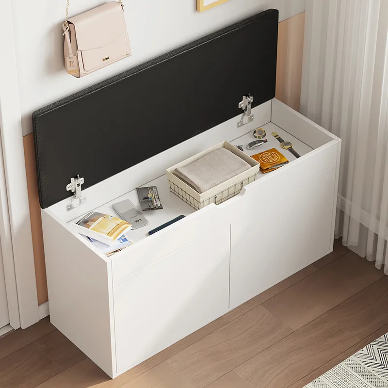 Shoe changing stool can be sat at the entrance of the household, shoe wearing stool