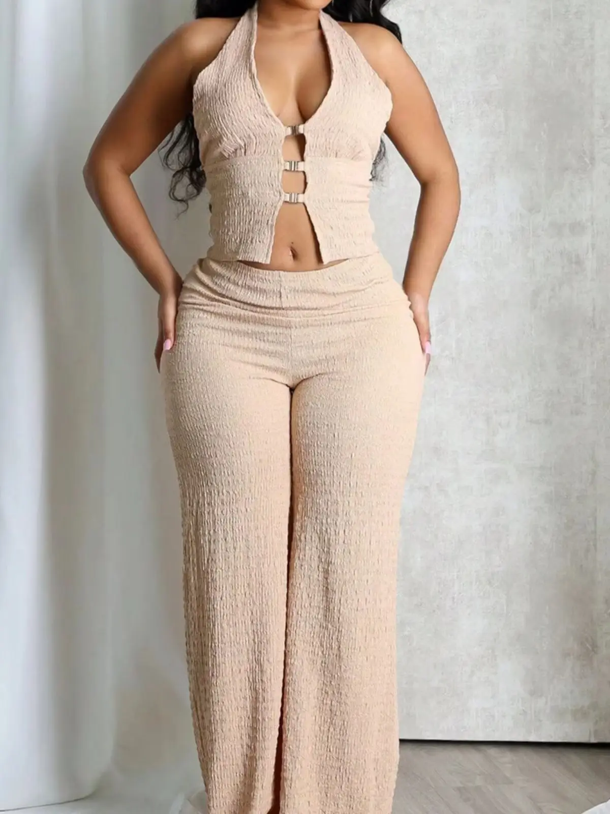 Amara Sand Luxe Two-Piece Set S828a417dd61144c4abd41c31a3122367B