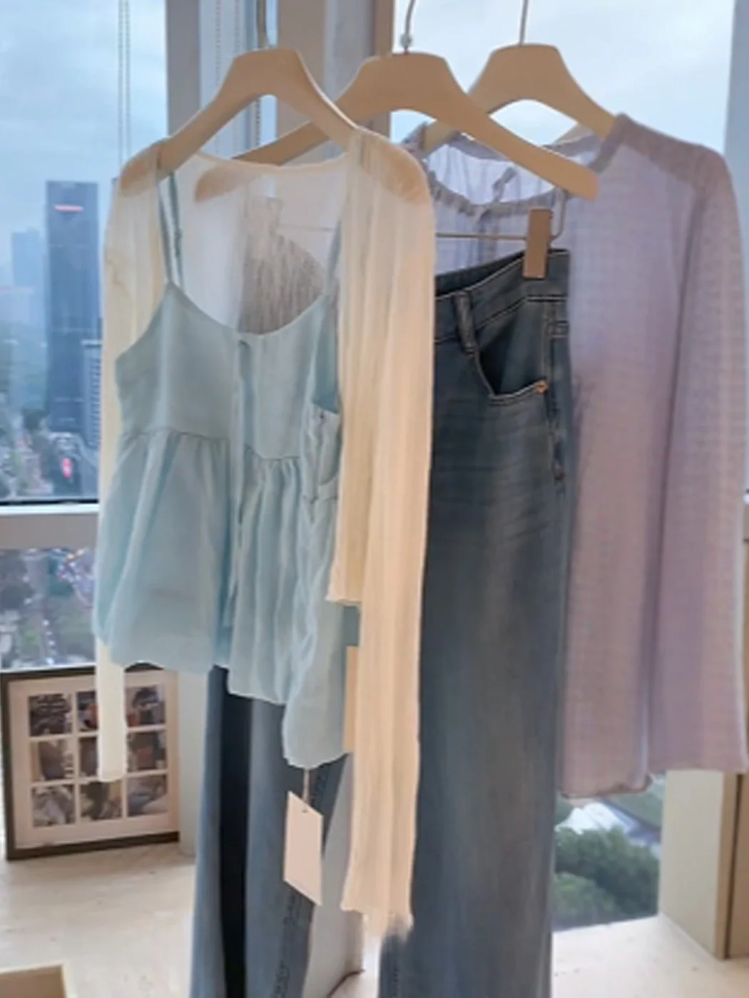 

Sweet Elegant Women's Summer New Style Two-Piece Set Sunscreen Cardigan Belt Design Atmosphere Feeling Fashionable Outfit