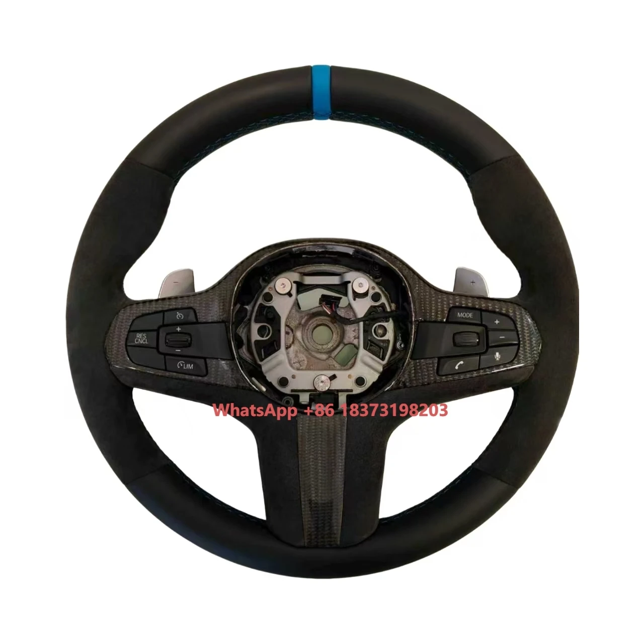 

Three-Spoke High-Quality Steering Wheel, Defining Your Driving Ritual