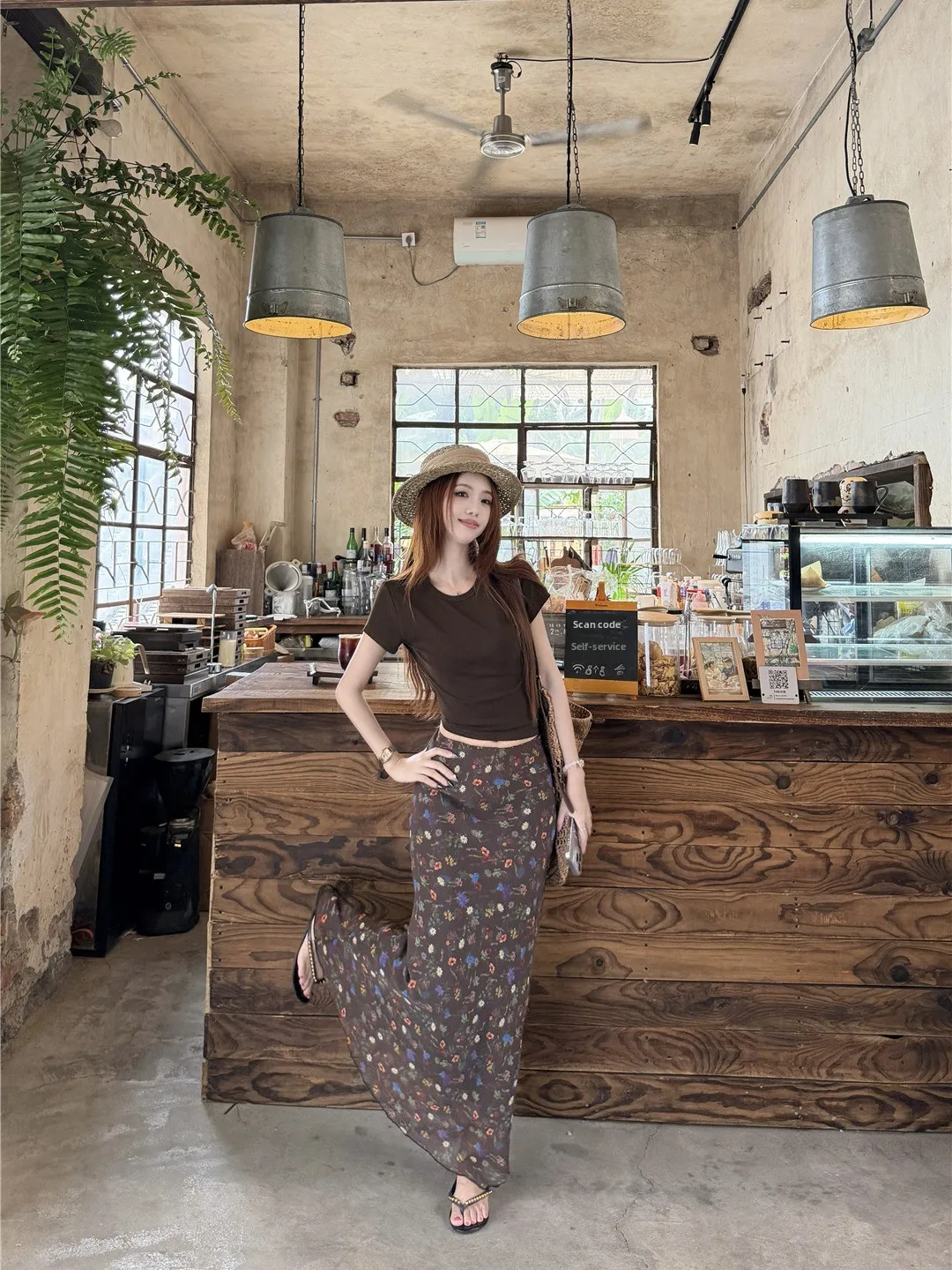 

Retro Coffee Short Sleeve T-Shirt Women's Summer Fashion Set High Waist Floral Long Half Skirt Slimming Two Piece Set