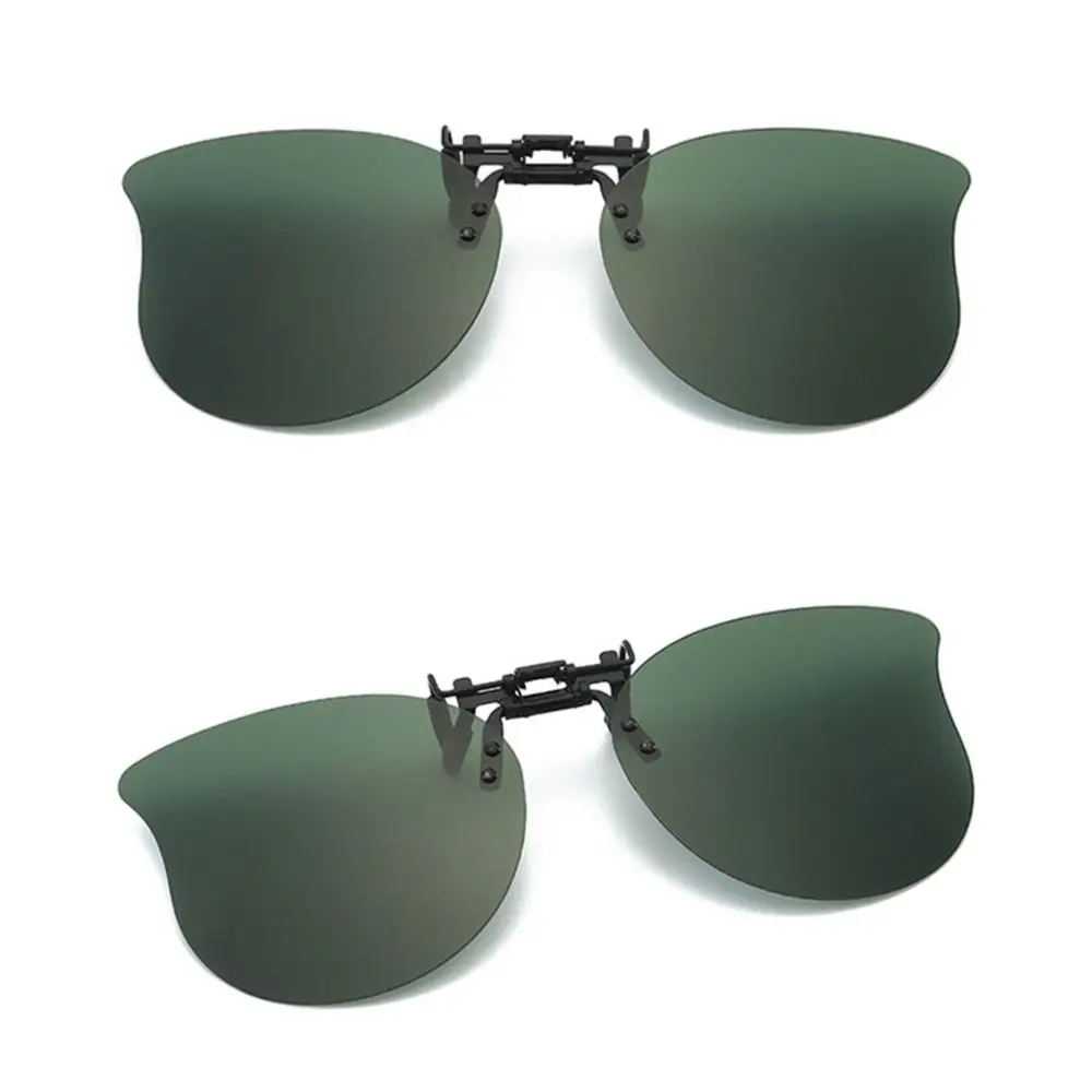 Polarized Clip On Sunglasses Over Prescription Glasses Ultra-Light Cat Eye Shape Flip Up Sun Glasses UV400 Convenient Shades