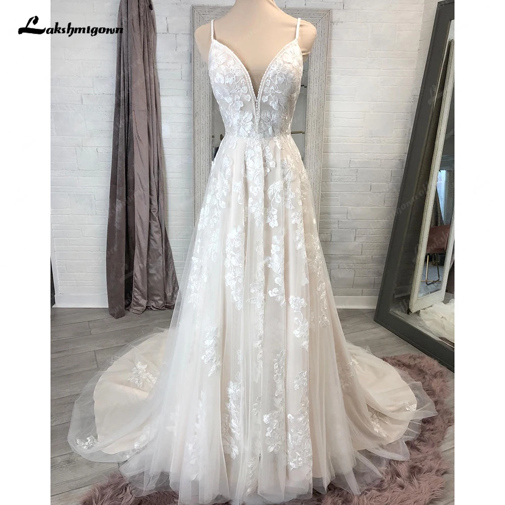 

Lakshmigown V Neck Lace A Line Boho Wedding Gowns Appliques Beadings Spaghetti Straps Beach 2023 Wedding Dress for Women Vestido