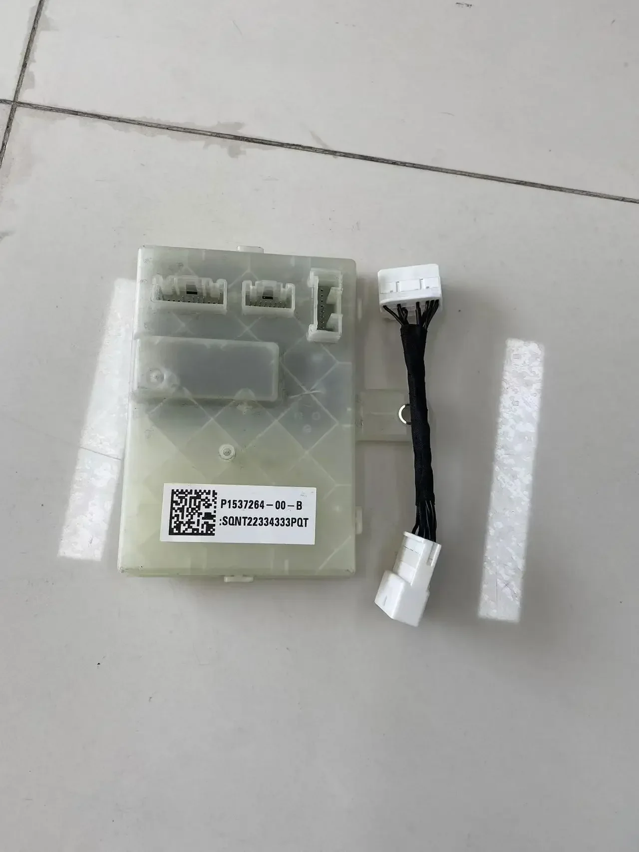 Auto Parts Charging Port Control Module ECU P/N 1537264-00-B for Tesla Model 3/Y Gen 4
