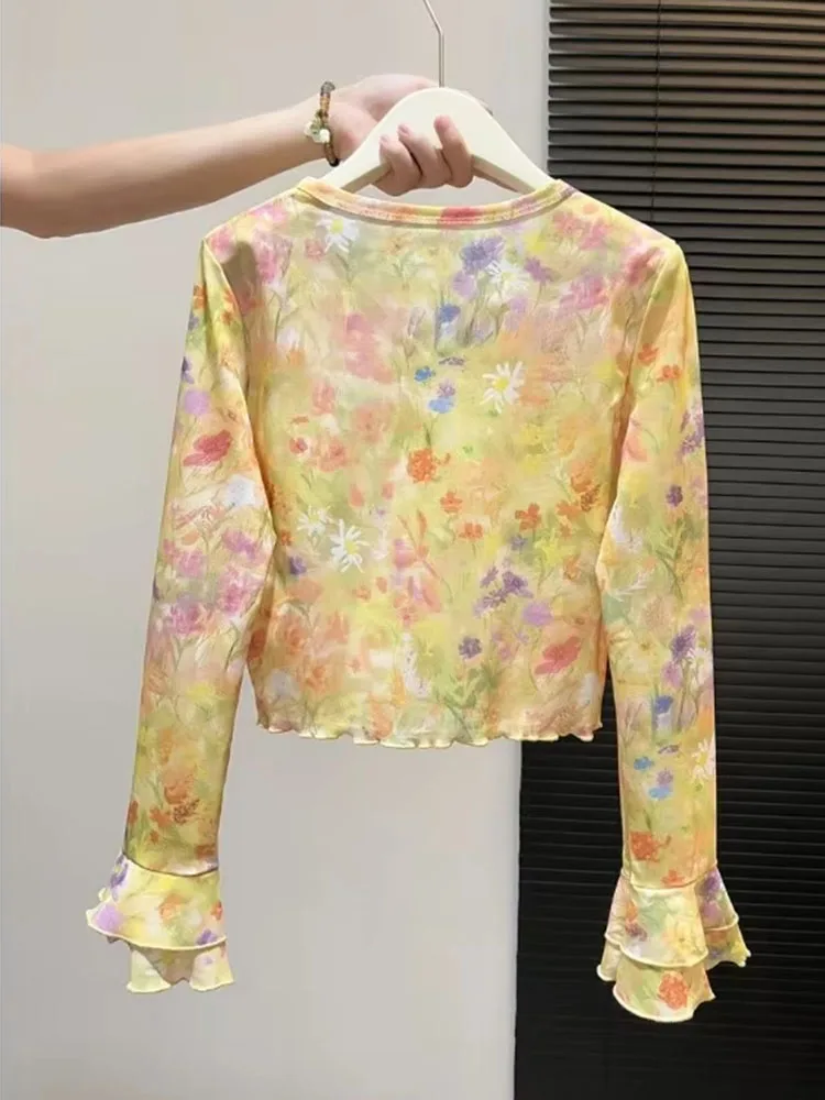 Women T Shirts Vintage Floral Printed Flare Long Sleeve Slim V Neck Vintage Crop Tops Y2k Aesthetic Female Casual Tee