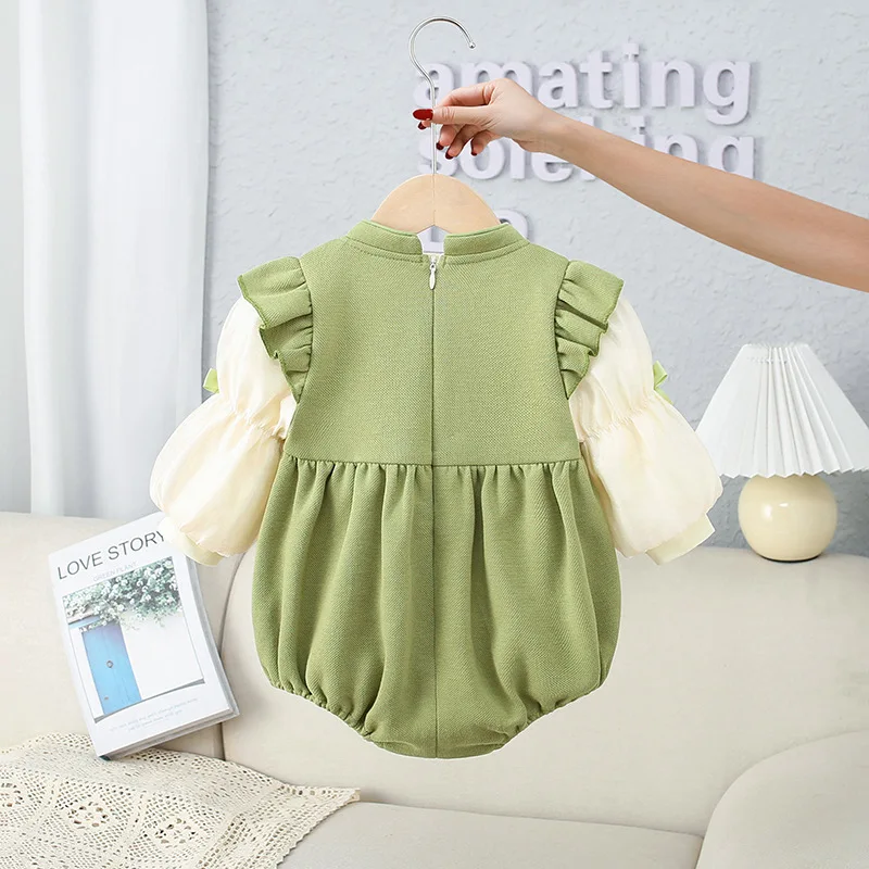 2024 Newborn Romper Autumn Baby Girl Long Sleeved Flower Toddler Kids Jumpsuit Causal Boutique Cute Girls Baptismal Costume