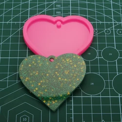 Shiny Different Shapes Heart with Paw Cutout Shape Silicone Epoxy Resin Molds Decorative Craft DIY Love Keychain Mold DY0136