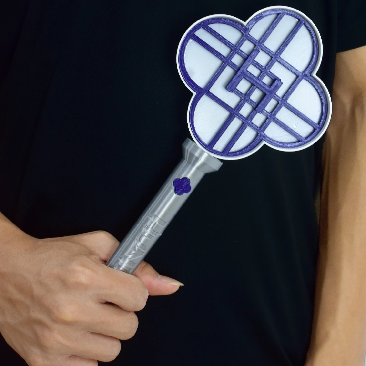 Kpop شيطان الصيادين زوي تأثيري Huntrx يهتف عصا الأسلحة دعم عصا لعب الأدوار مجموعة المعبود هالوين زي الملحقات