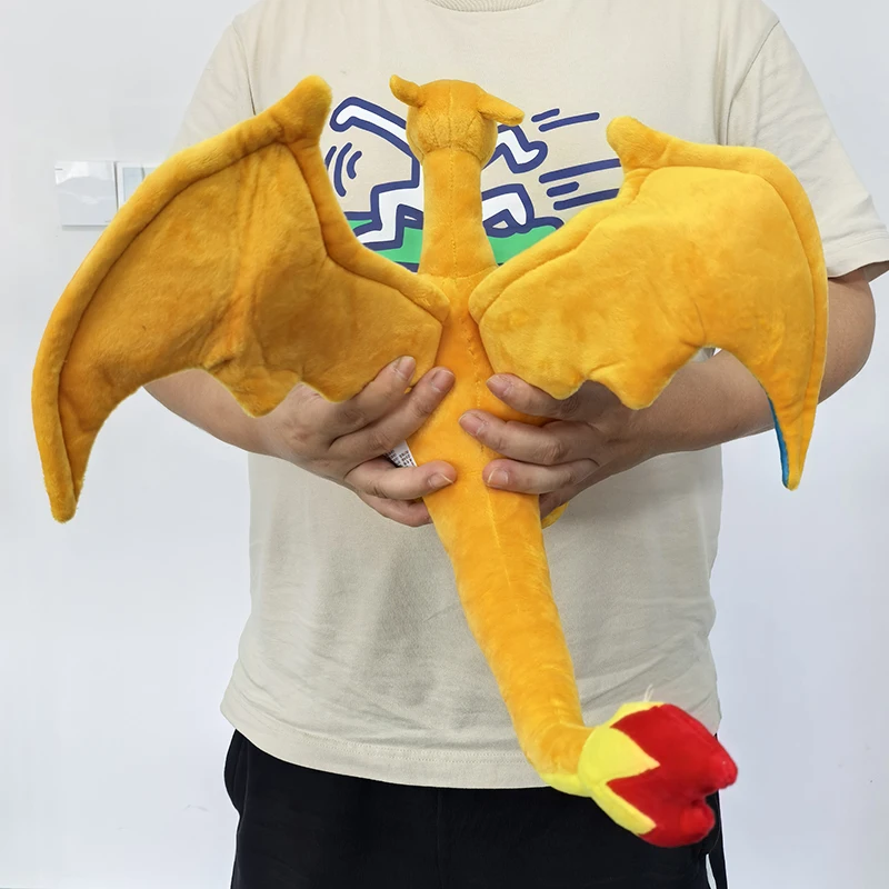 Pokemon Kawaii Charizard Peluche Cartoon e Cute Firedragon Bambole di peluche Cuscino di tiro Regalo di compleanno per bambini Amici Ragazzi