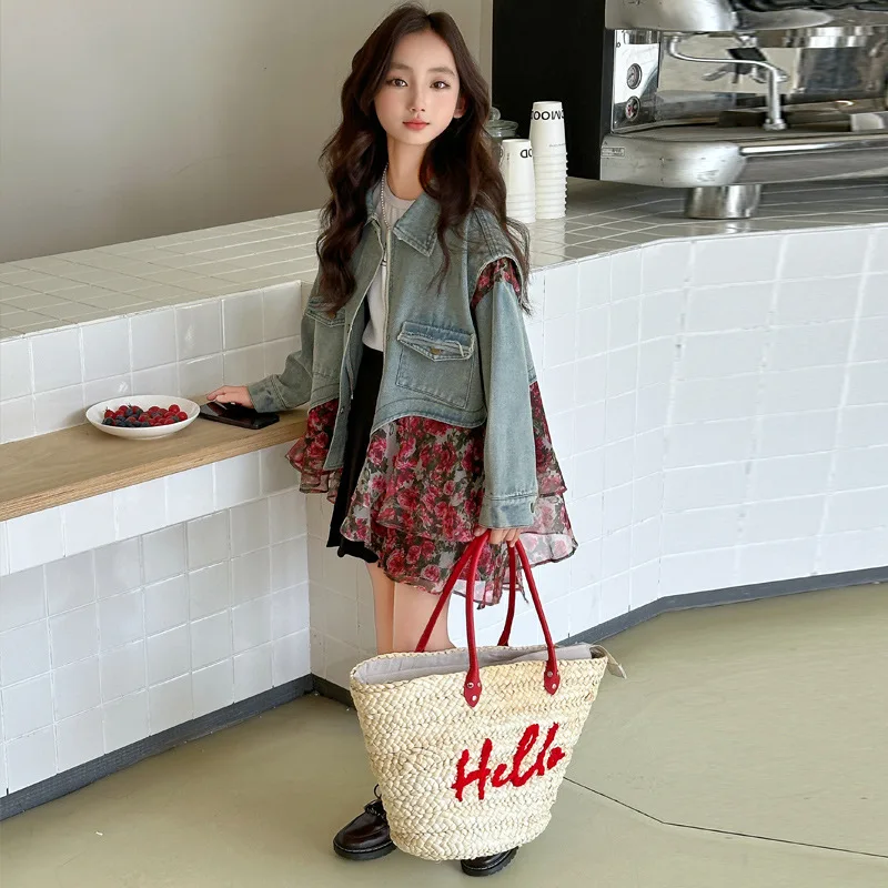 

Джинсовая куртка в стиле пэчворк с цветочным принтом для девочек, весенне-осенний модный универсальный топ для детей, верхняя одежда для подростков, детская одежда