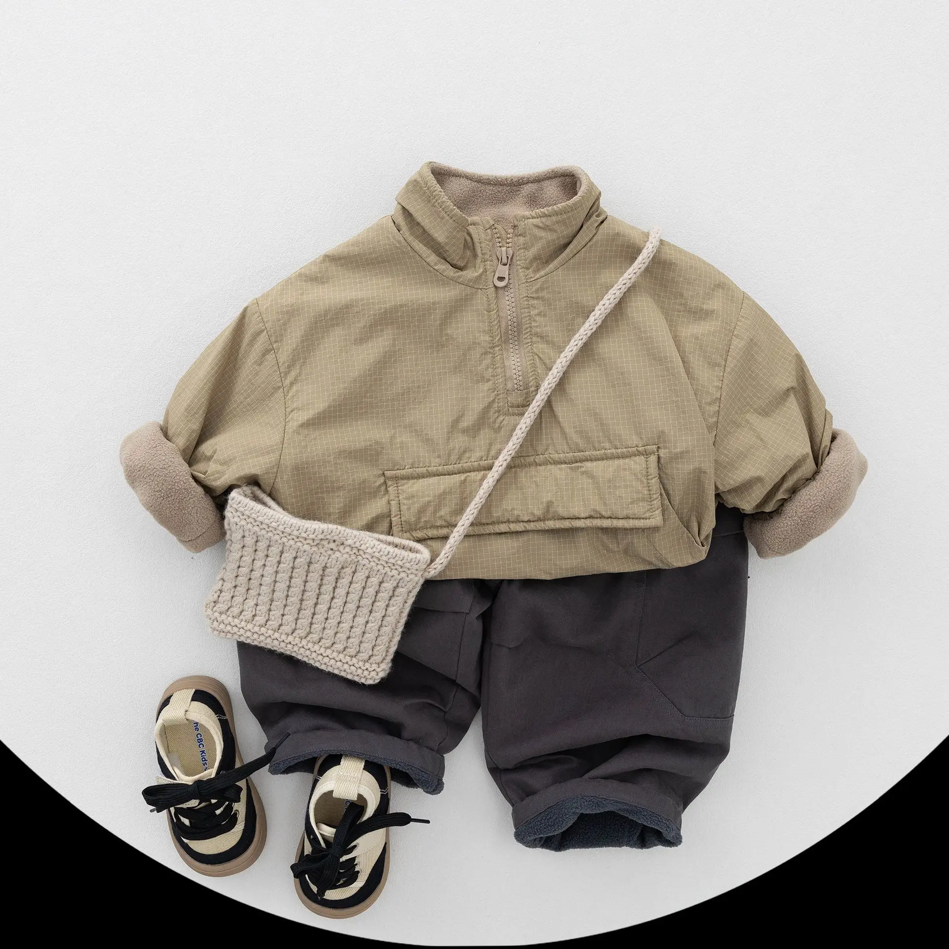 Autumn and Winter Korean Children's Plush Work Pants for Boys and Girls Loose Carrot Pants Warm and Thick Outer Children's Pants