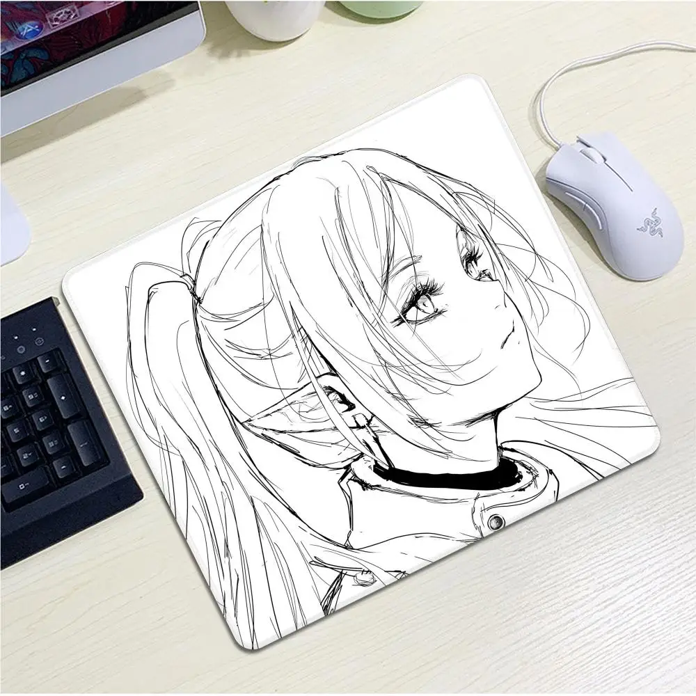 Small Size  Anime Girl F-Frieren Gaming Mouse Pad Non-Slip Desk Mat Laptop Keyboard Tray Office Computer 18x22cm Black