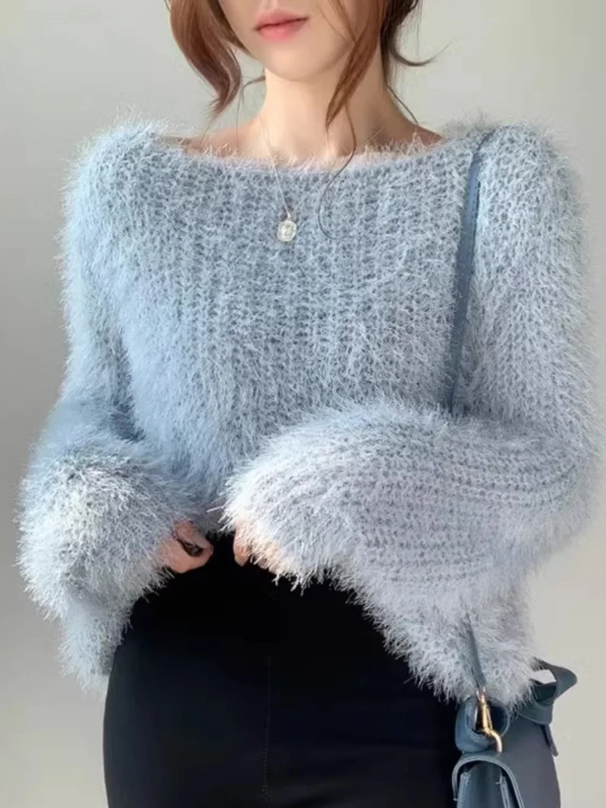 معطف نسائي قصير من الفرو الصناعي الناعم لربيع 2024، تصميم بكتف واحد، دافئ وسميك بأكمام طويلة