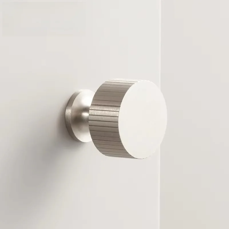 Solid Brass Art Deco Style Vertical Lines Linear Kitchen Cabinet Knobs Silver Nickel Drawer Handle Pull