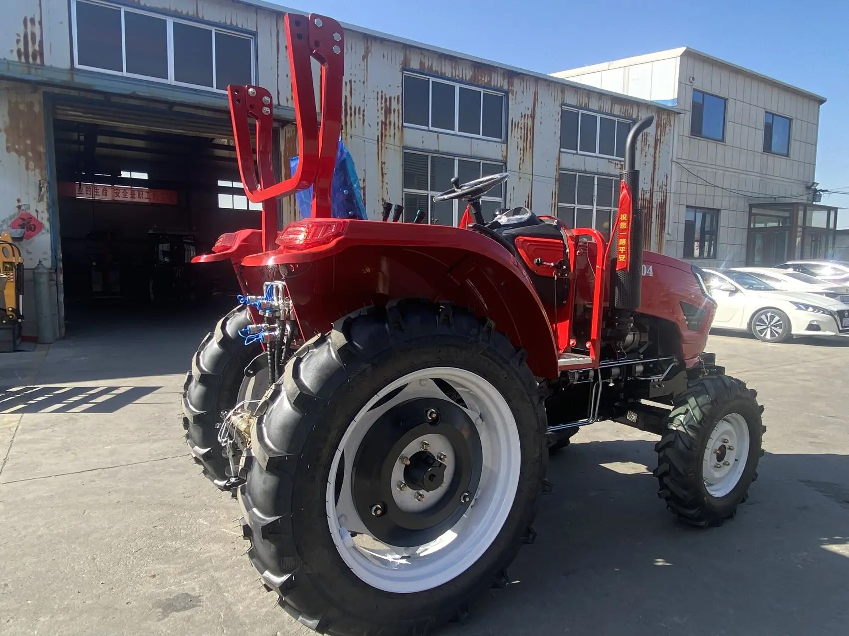 504 df504 80 hp 4x4 agricultural tractor