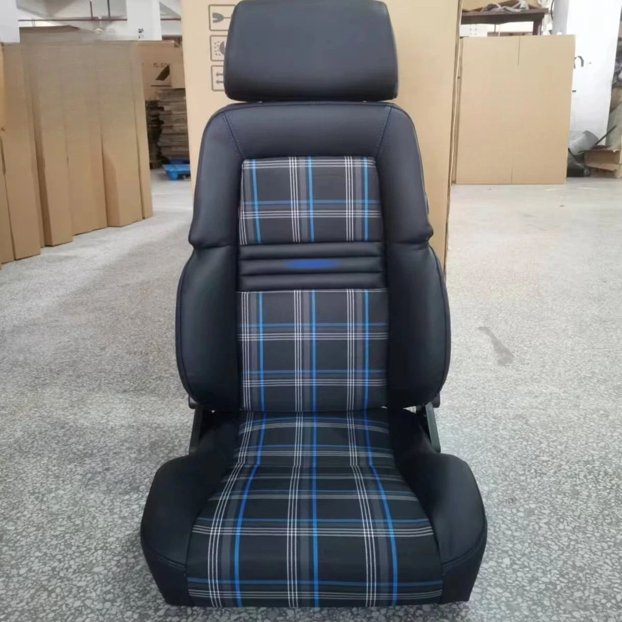 

Хит продаж: быстросъемное сиденье FORRECARO из ПВХ-кожи с регулятором